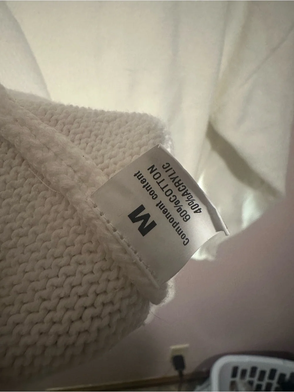 Cream white mock neck sweater - Picture 3 of 4